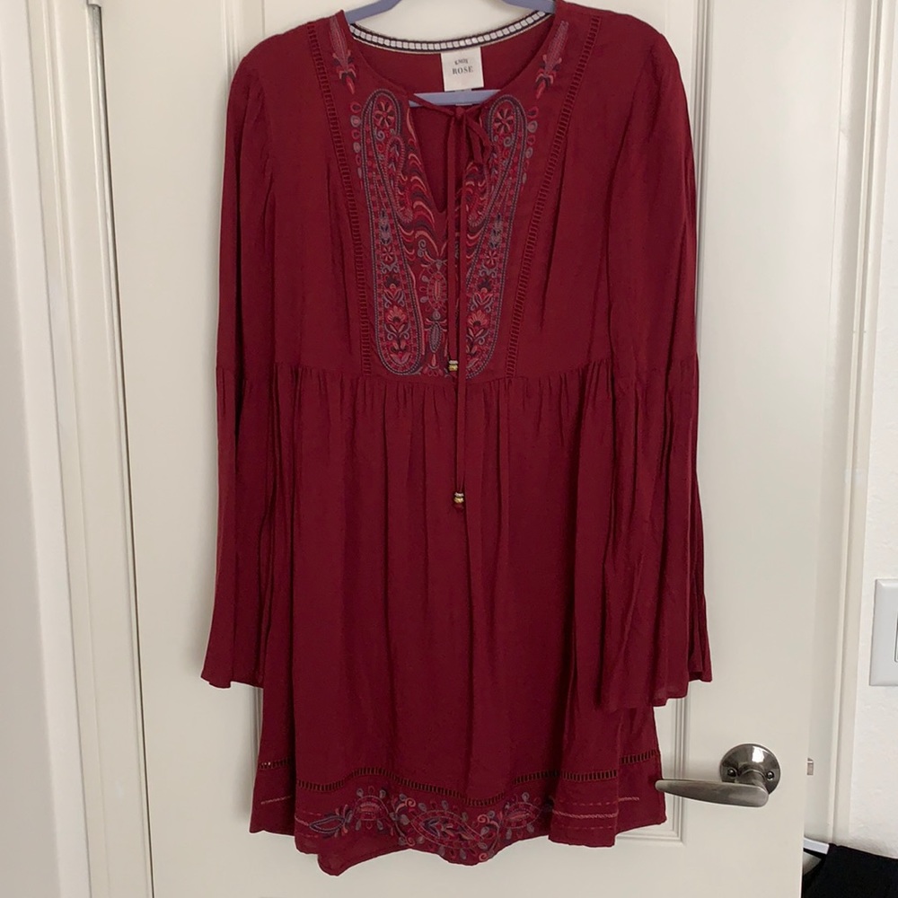 Knox Rose Boho embroidered dress with Juliet slit sleeves.